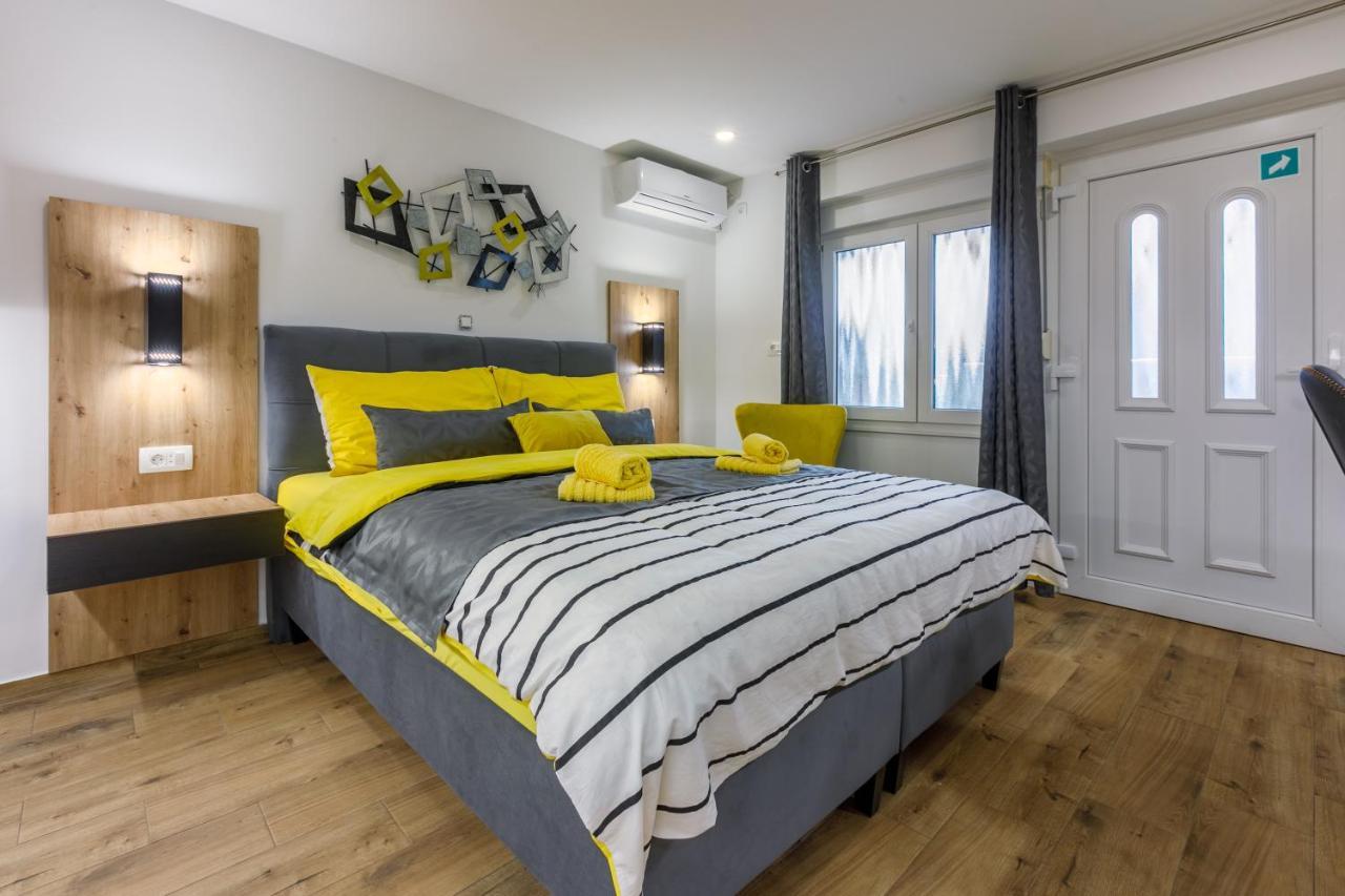 Apartmani Visnja Crikvenica Exterior photo