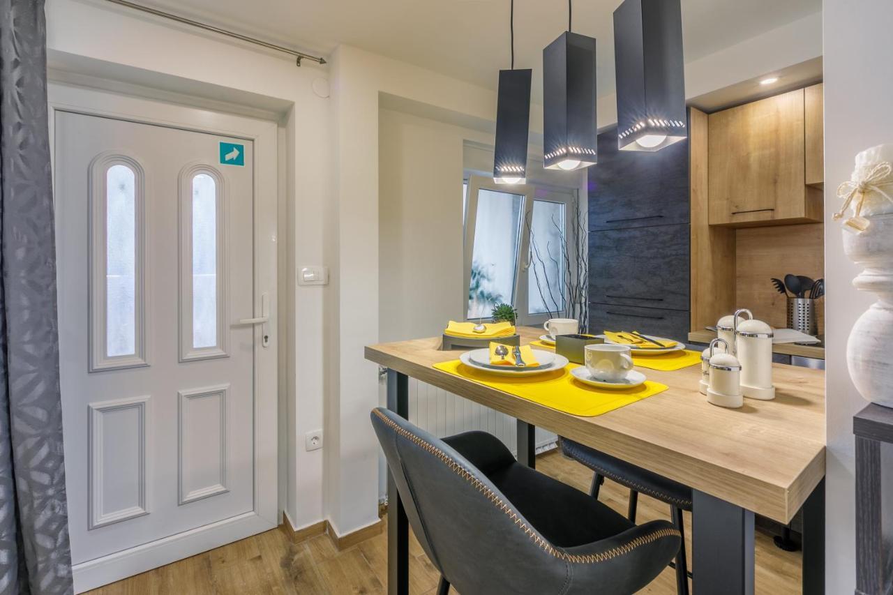 Apartmani Visnja Crikvenica Exterior photo