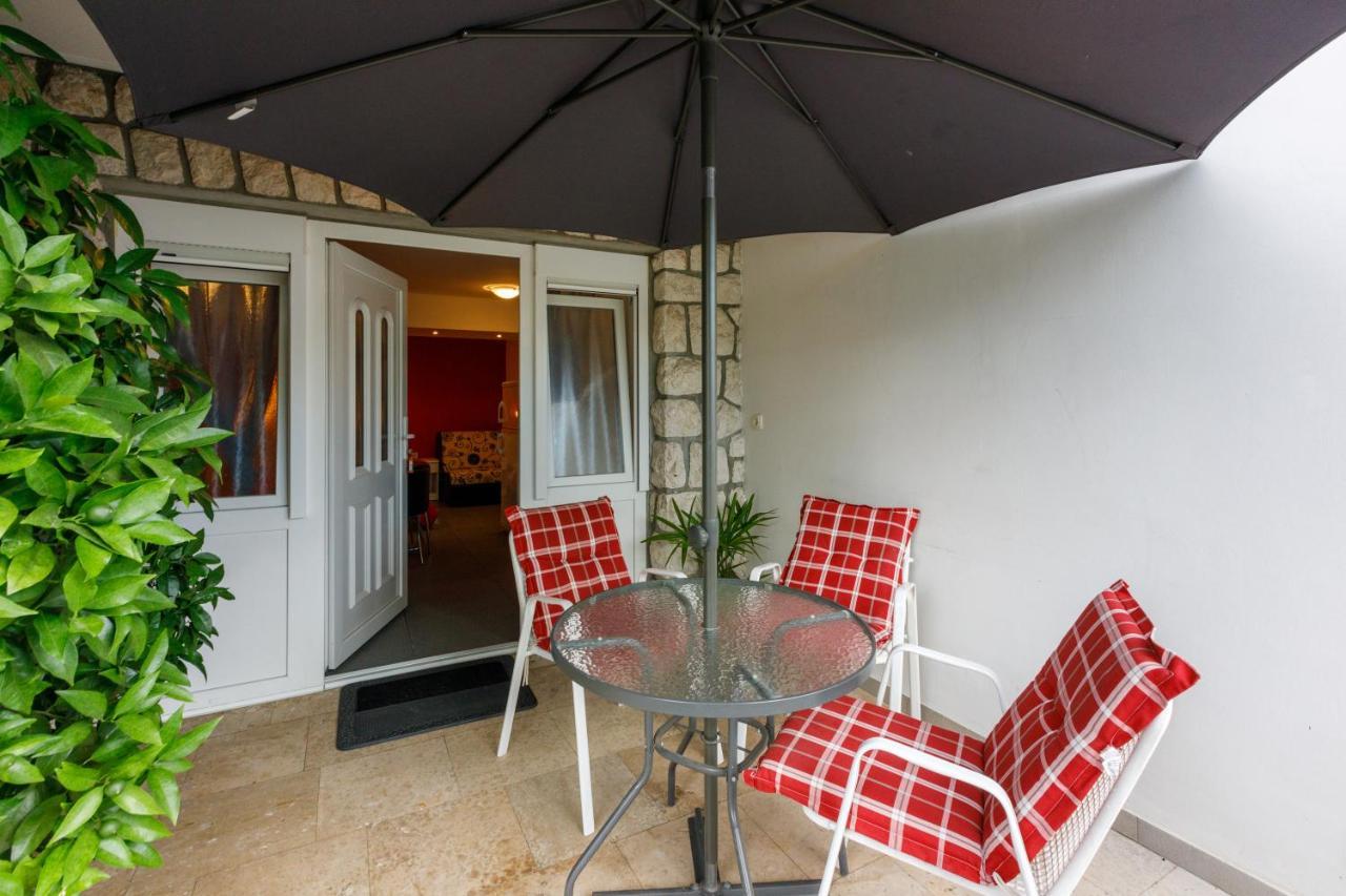 Apartmani Visnja Crikvenica Exterior photo