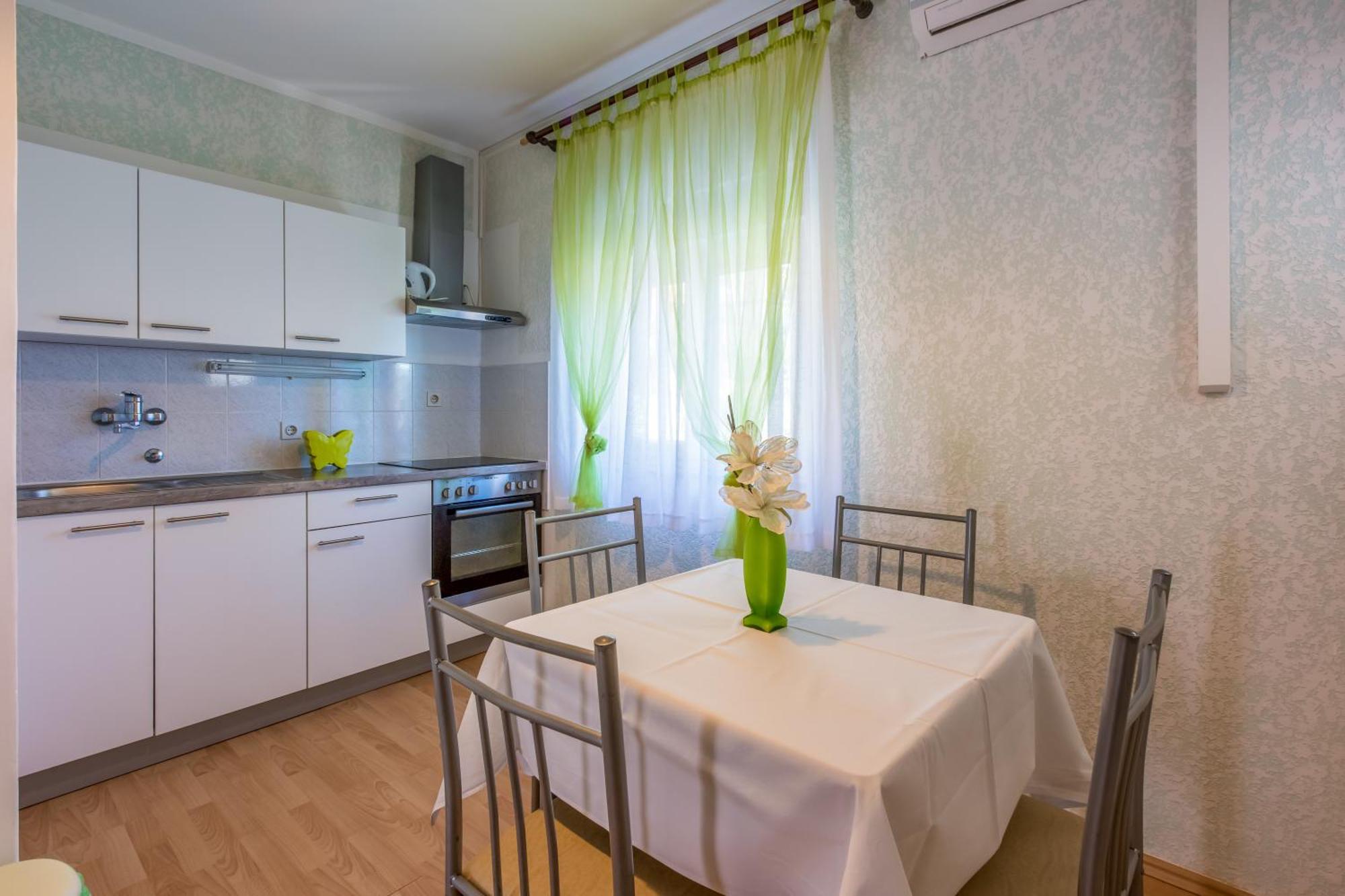 Apartmani Visnja Crikvenica Exterior photo