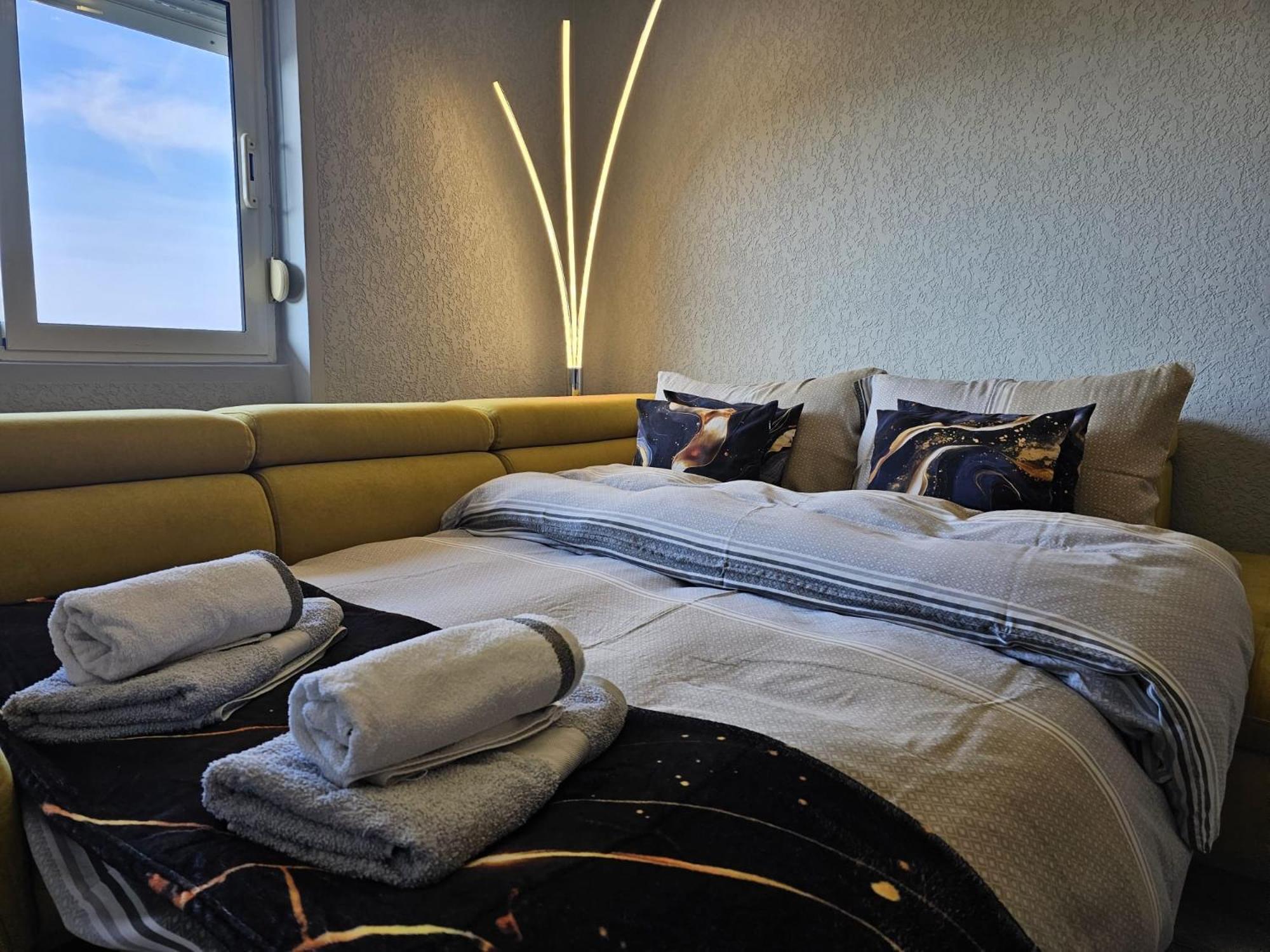 Apartmani Visnja Crikvenica Exterior photo